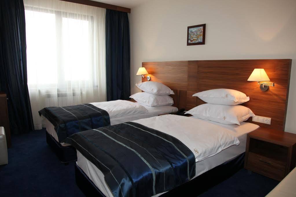 Boutique Hotel L Do Rado Szófia Kültér fotó